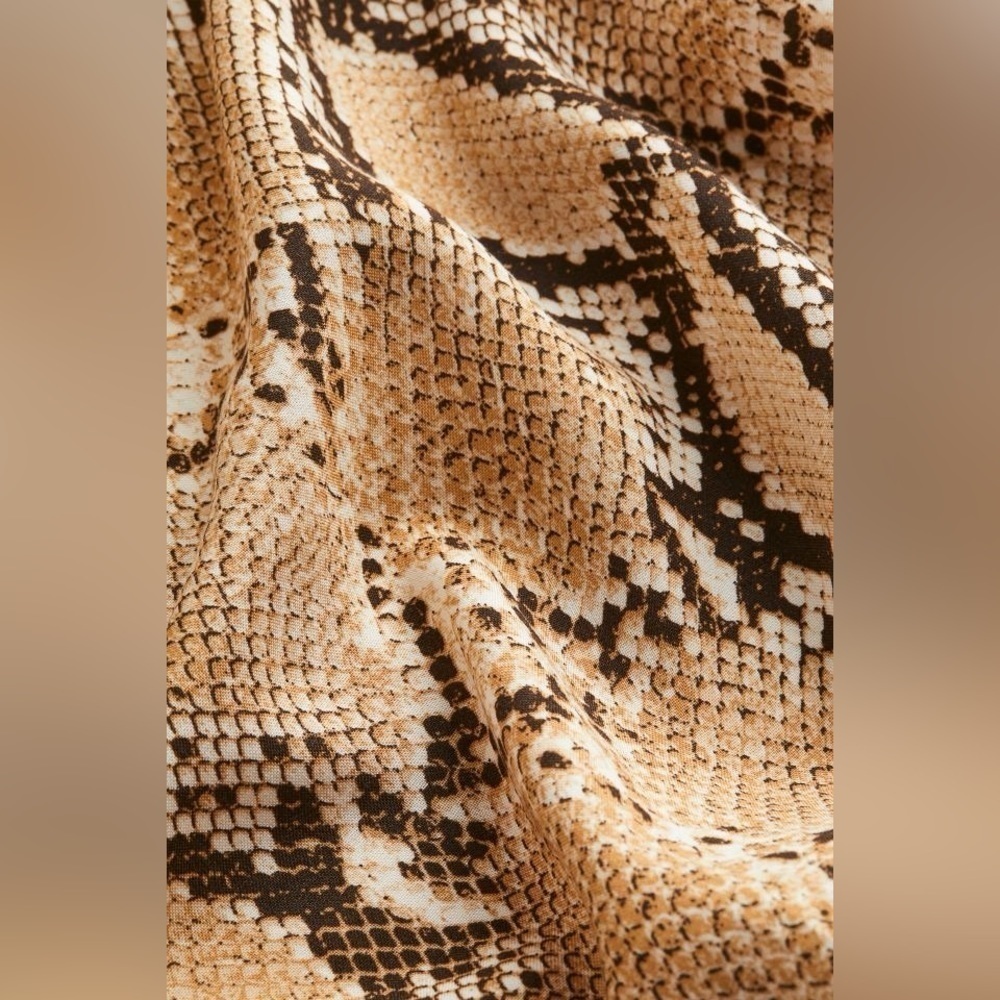 NWT H&M snake print tunic dress size XS - Picture 3 of 10